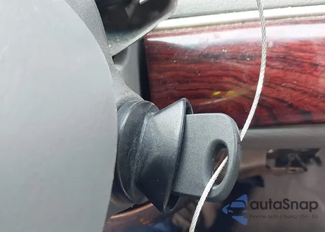 2000 Mercury Grand Marquis Ls z USA, uszkodzony, nr VIN 2MEFM75W3YX733434